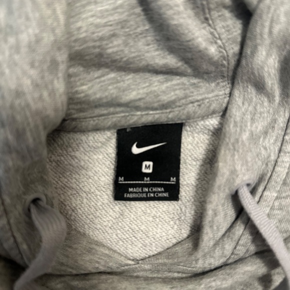 Women’s Nike Hoodie Sz M - Picture 2 of 2